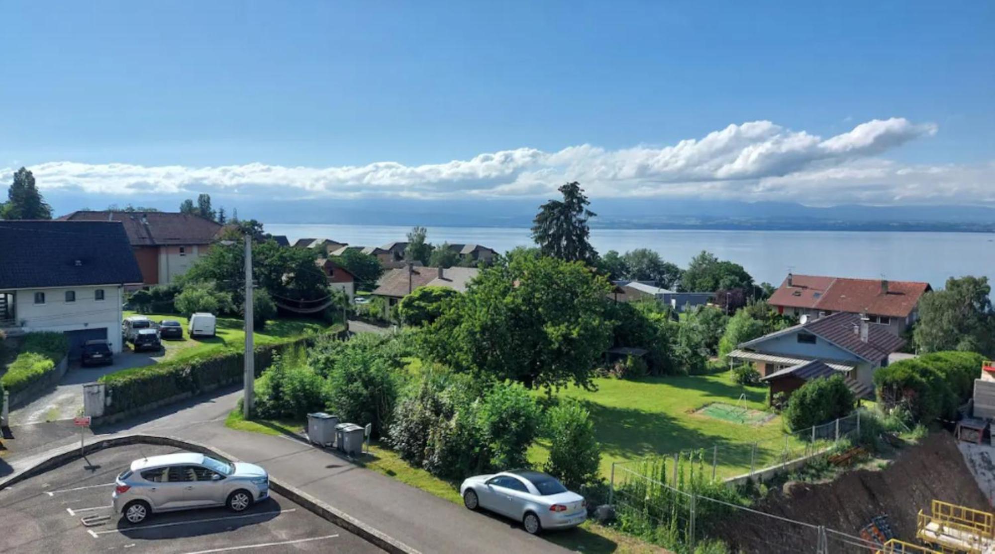 Appart Cosy Avec Vue Sur Le Lac Leman เอวิยงเลบานส์ ภายนอก รูปภาพ